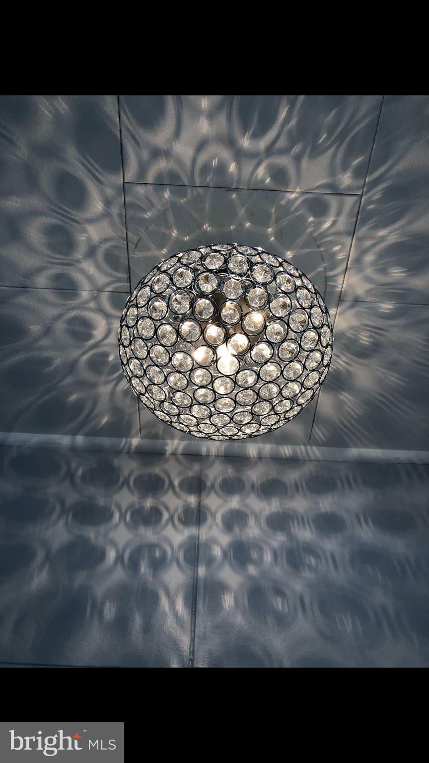 3665 Clarenell Road Baltimore, MD 21229 - Photo 26 of 42 Chandalier