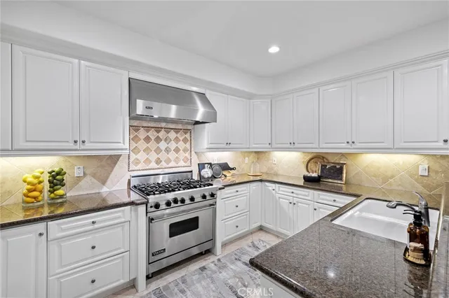 $2,100,000 | 3307 Clay Street, Newport Beach, CA 92663