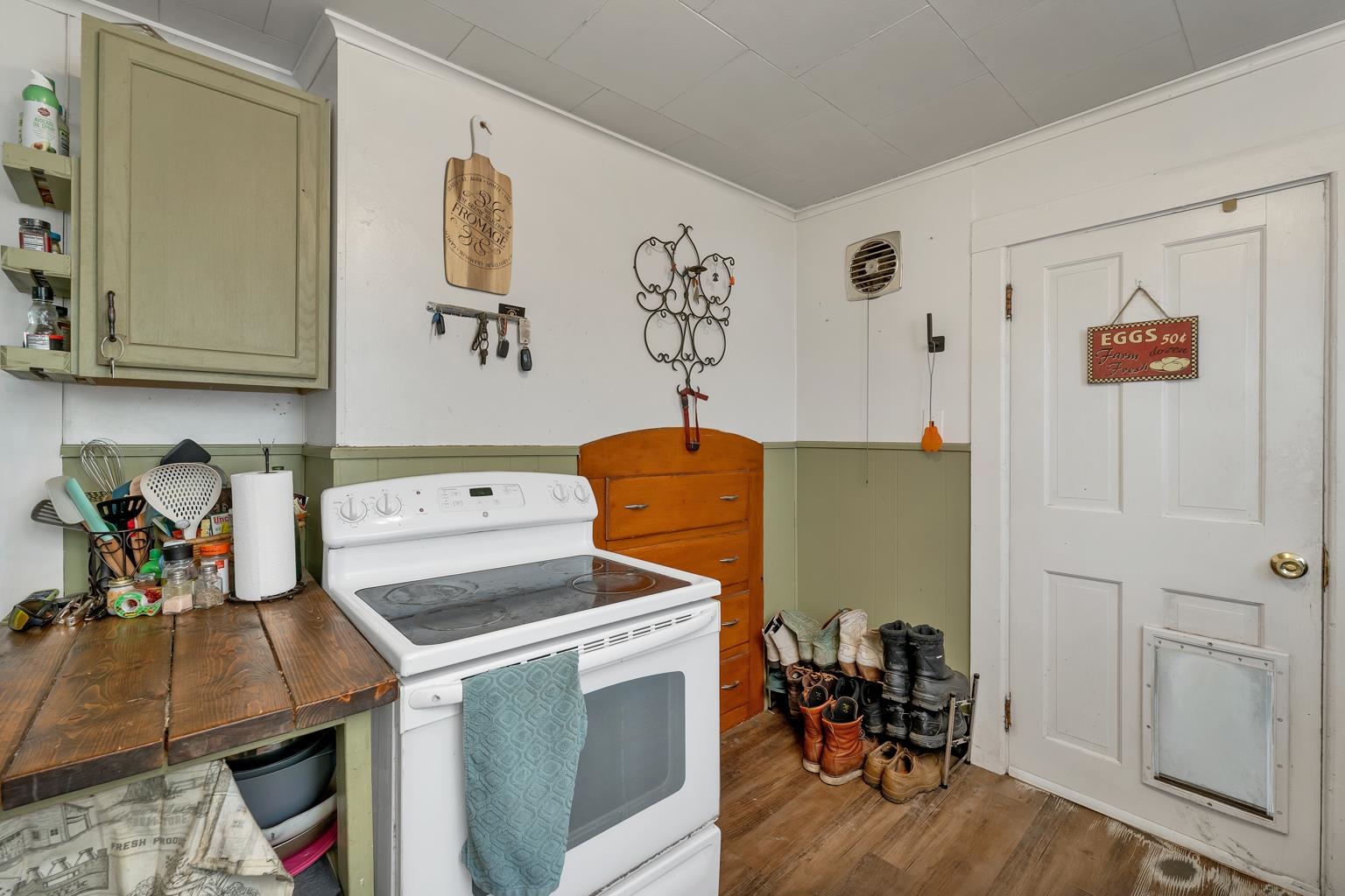 7 Maple Street Farmington, NH 03835 - Photo 4 of 18