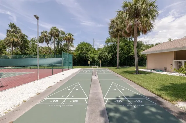 $198,900 | 4846 Village Gardens Drive, Sarasota, FL 34234