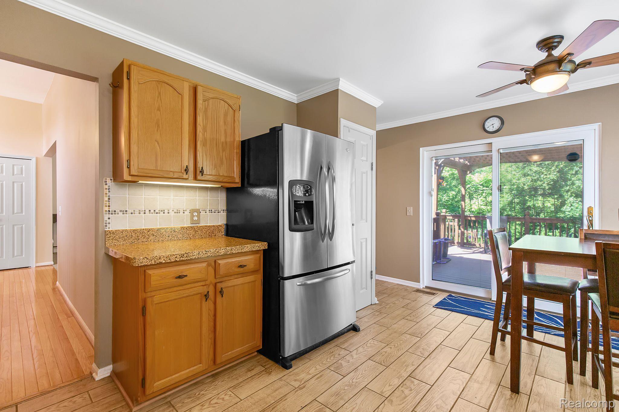 1556 Dunston Road Canton, MI 48188 - Photo 16 of 32 Gallery Image 16