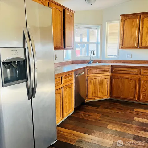 $185,000 | 369 South Kentucky Avenue, East Wenatchee, WA 98802