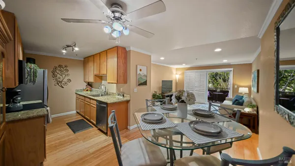 $295,000 | 630 Arcadia Drive, Vacaville, CA 95687