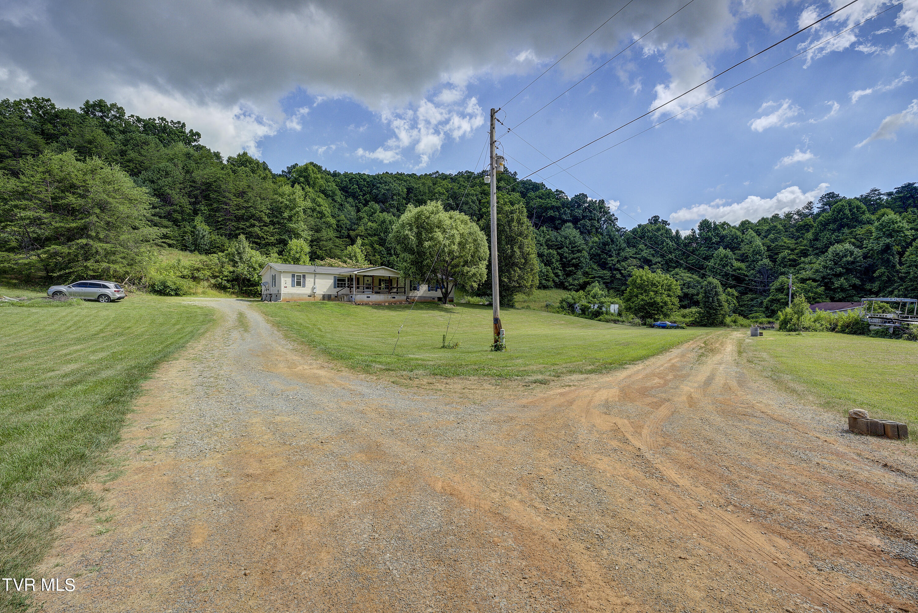 382 Jenkins Hollow Road Elizabethton, TN 37643 - Photo 15 of 71 Jenkins-13