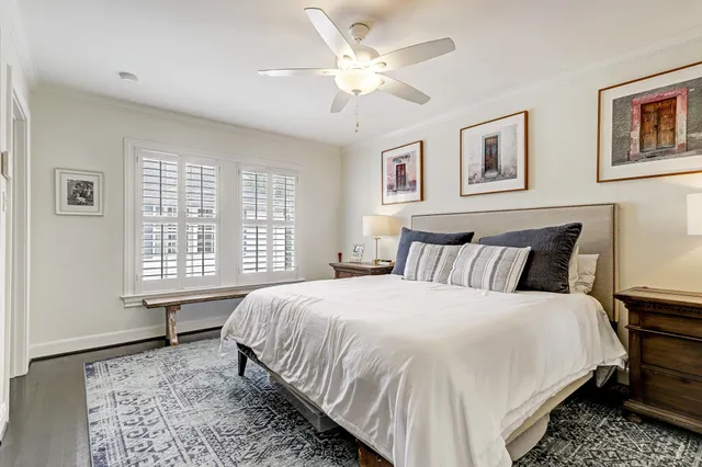 $7,000 | 2829 Sunset Boulevard, West University Place, TX 77005