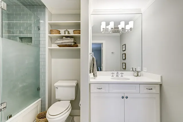 $7,000 | 2829 Sunset Boulevard, West University Place, TX 77005