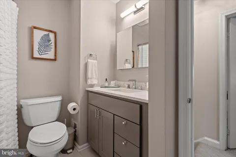 $819,900 | 912 Bernard Street, Alexandria, VA 22314