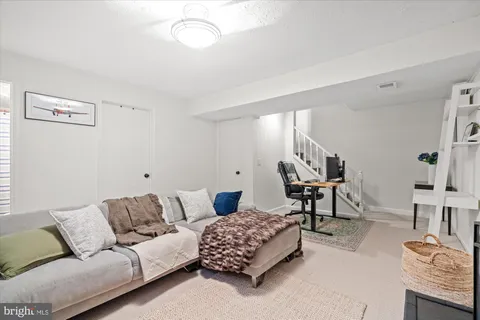 $819,900 | 912 Bernard Street, Alexandria, VA 22314
