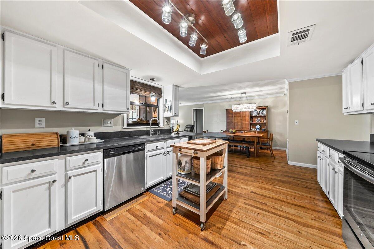 938 Dorchester Road Palm Bay, FL 32907 - Photo 8 of 35 10-untitled-9