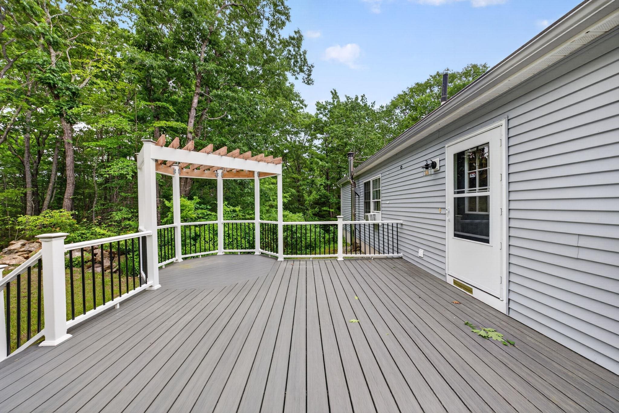 148 Old Wolfeboro Road Alton, NH 03809 - Photo 36 of 49