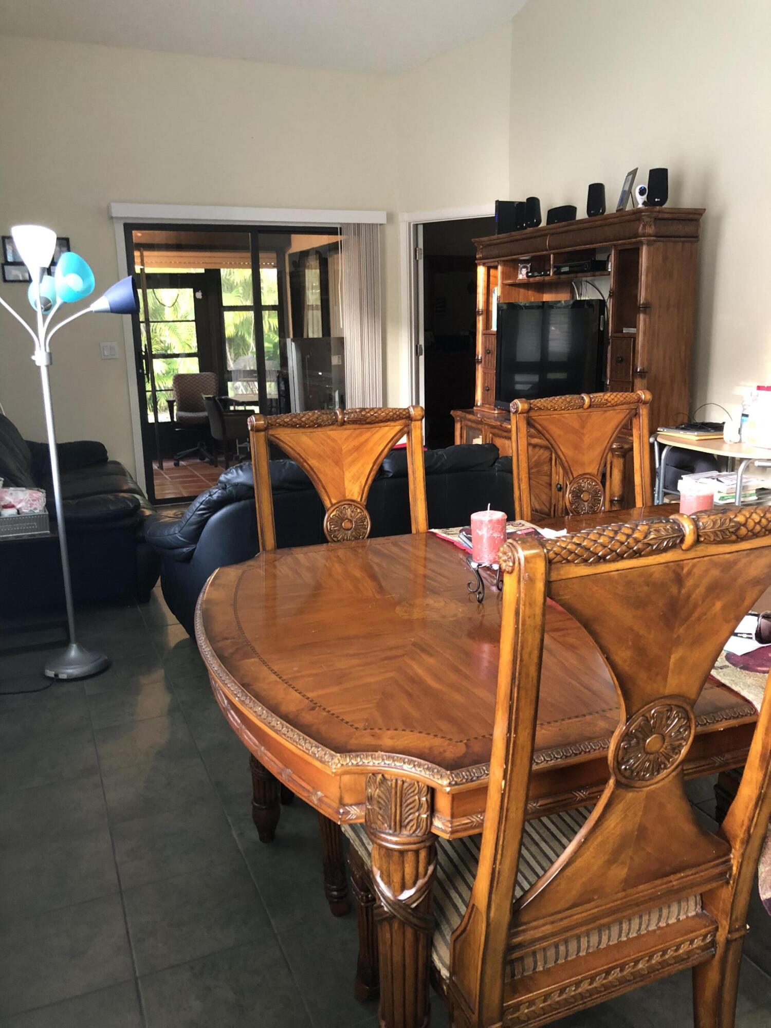3773 Blue Ridge Road West Palm Beach, FL 33406 - Photo 4 of 12 9C900FEF-977B-4926-A1A5-5863553276E5