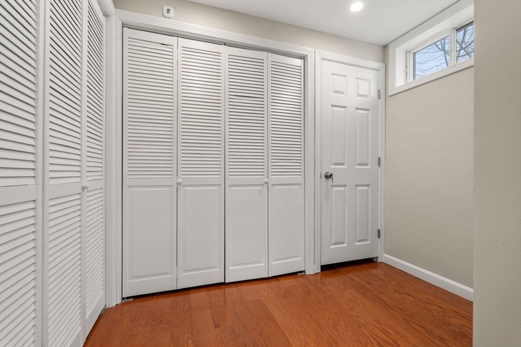 284 Riverside Avenue, Unit 1 Medford, MA 02155 - Photo 22 of 31