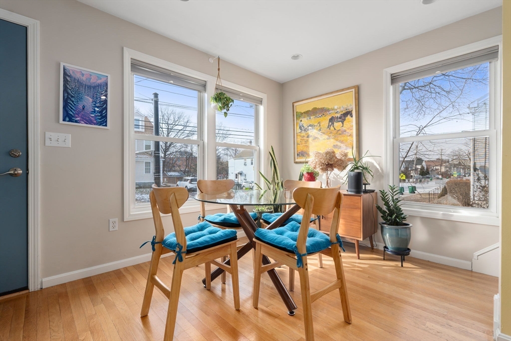 284 Riverside Avenue, Unit 1 Medford, MA 02155 - Photo 7 of 31