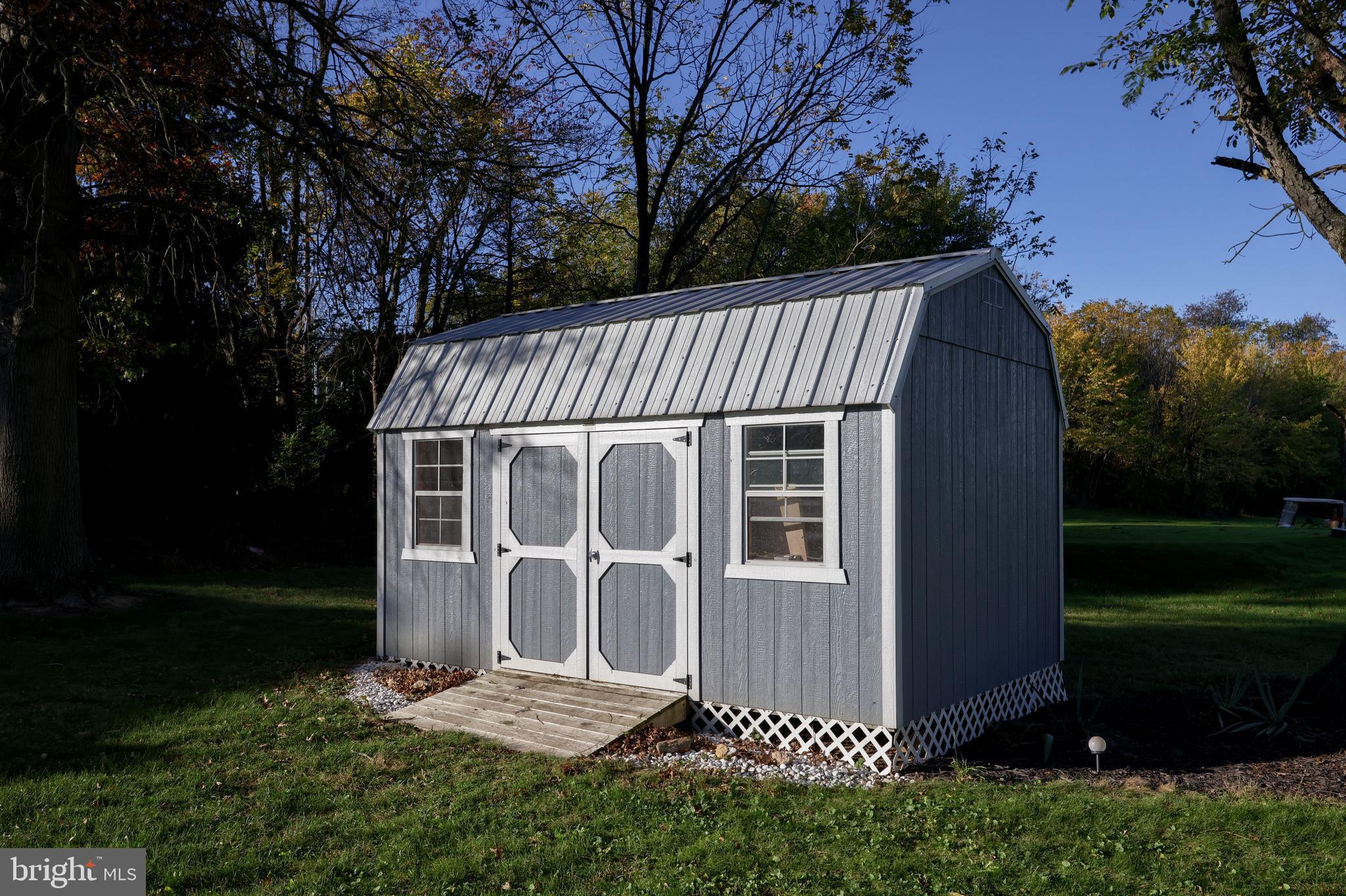 557 Chestnut Hill Road York, PA 17402 - Photo 36 of 37