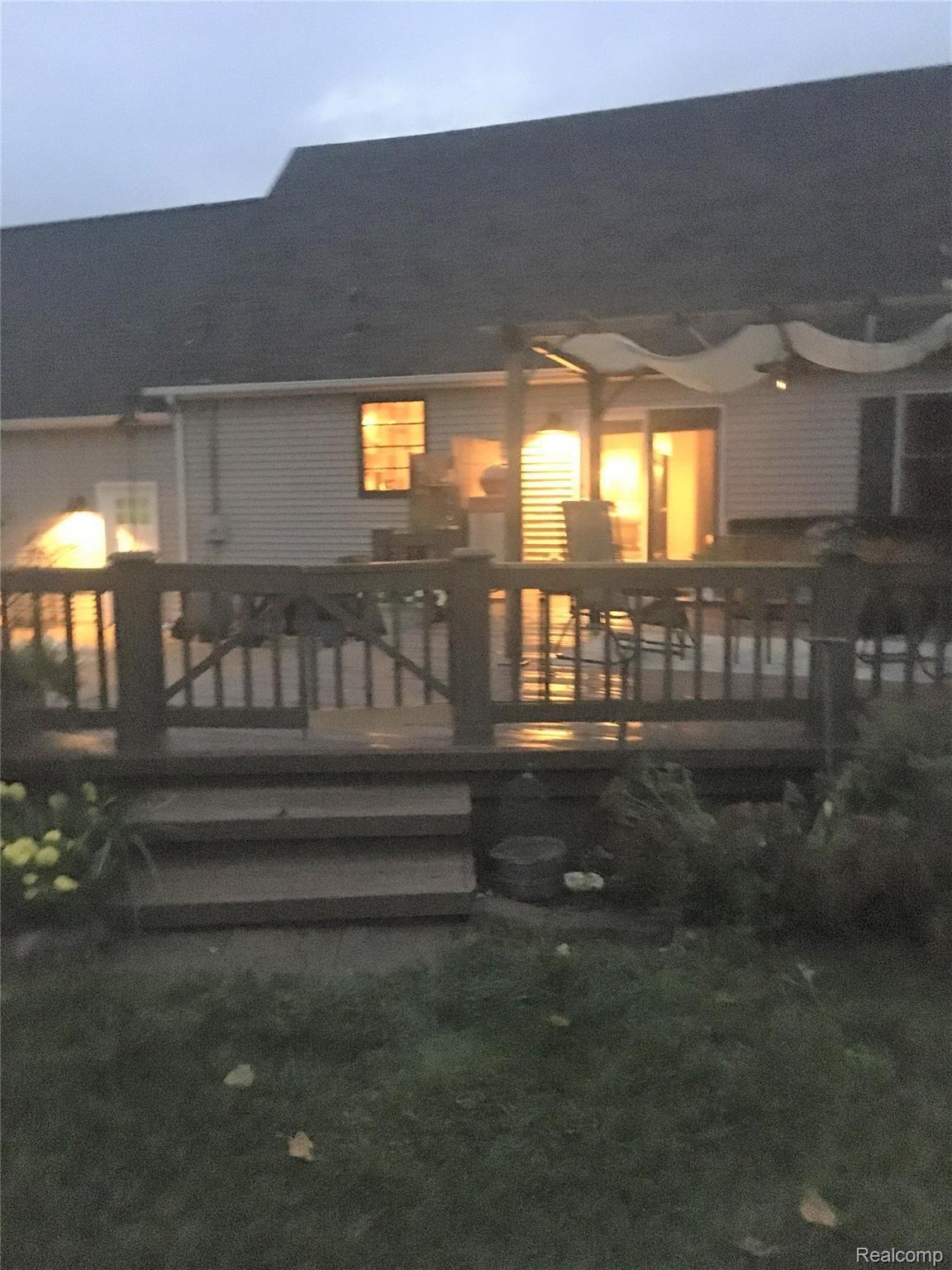 1513 West Thompson Road Fenton, MI 48430 - Photo 47 of 47 4.jpg