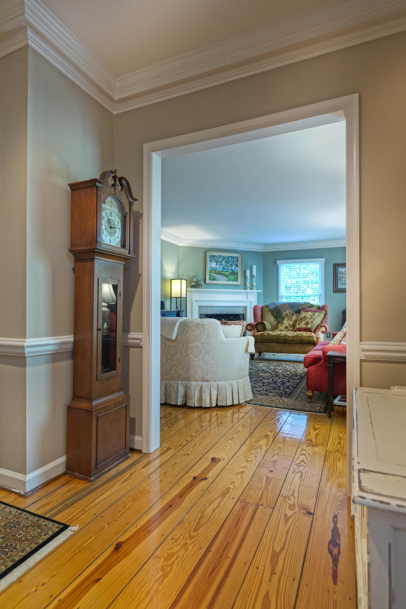 5233 Falcon Ridge Road Roanoke, VA 24018 - Photo 20 of 50 a bed room with a bed and mirror