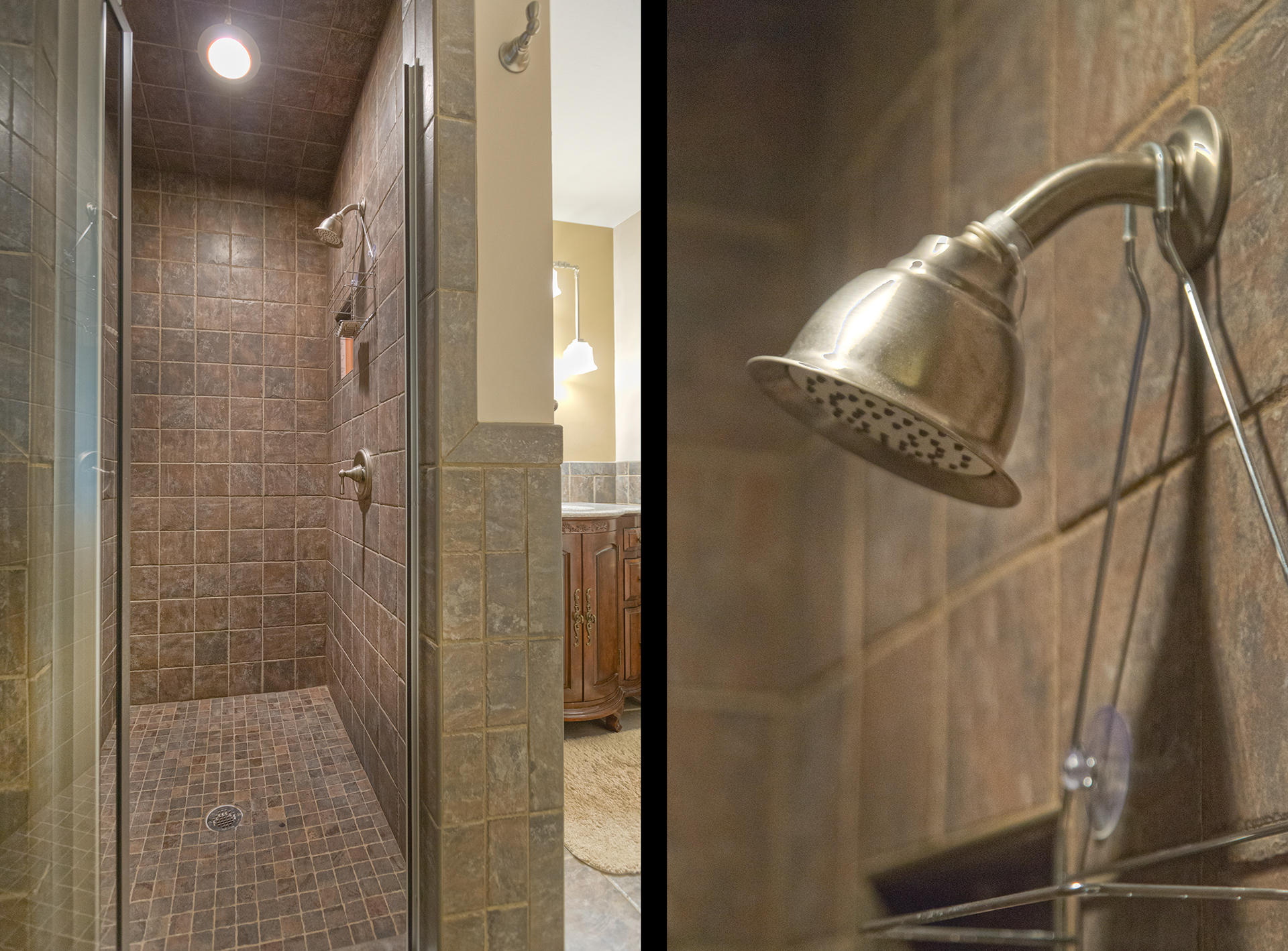 5233 Falcon Ridge Road Roanoke, VA 24018 - Photo 29 of 50 a bathroom with a mirror