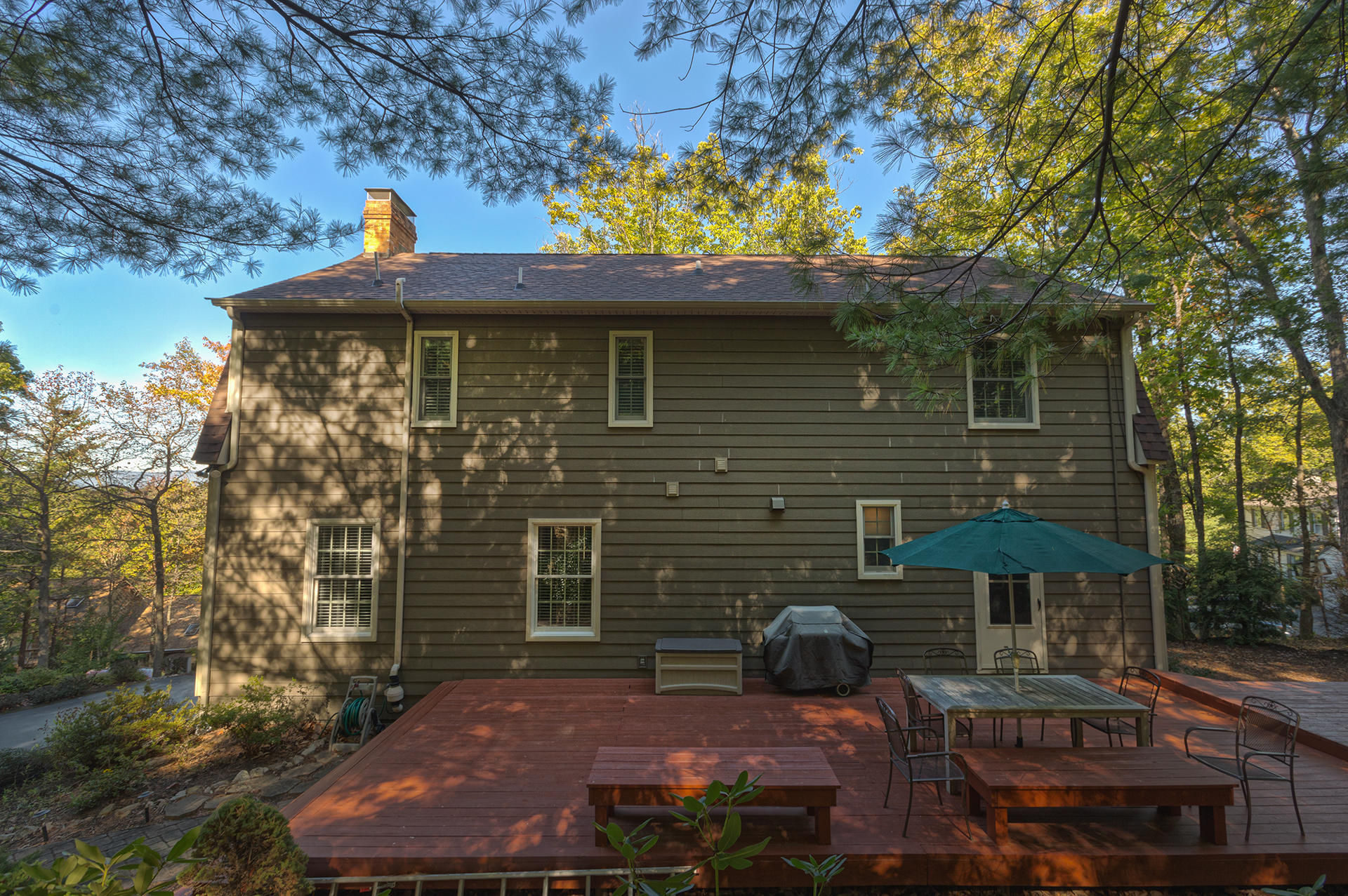 5233 Falcon Ridge Road Roanoke, VA 24018 - Photo 47 of 50 a view of outdoor space and yard