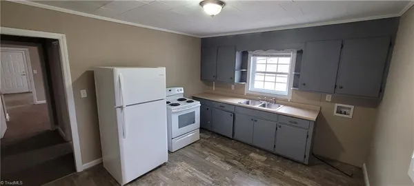 $895 | 418 Whiteoak Street, Unit A, High Point, NC 27260