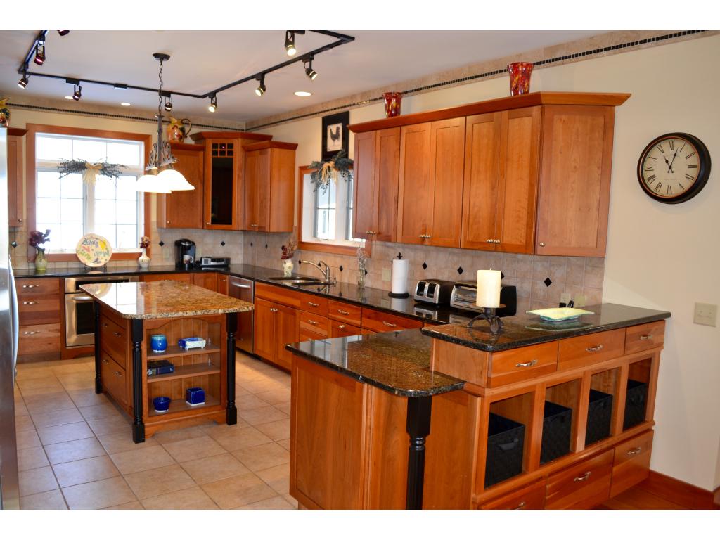 534 Farm Road Fayston, VT 05673 - Photo 4 of 38