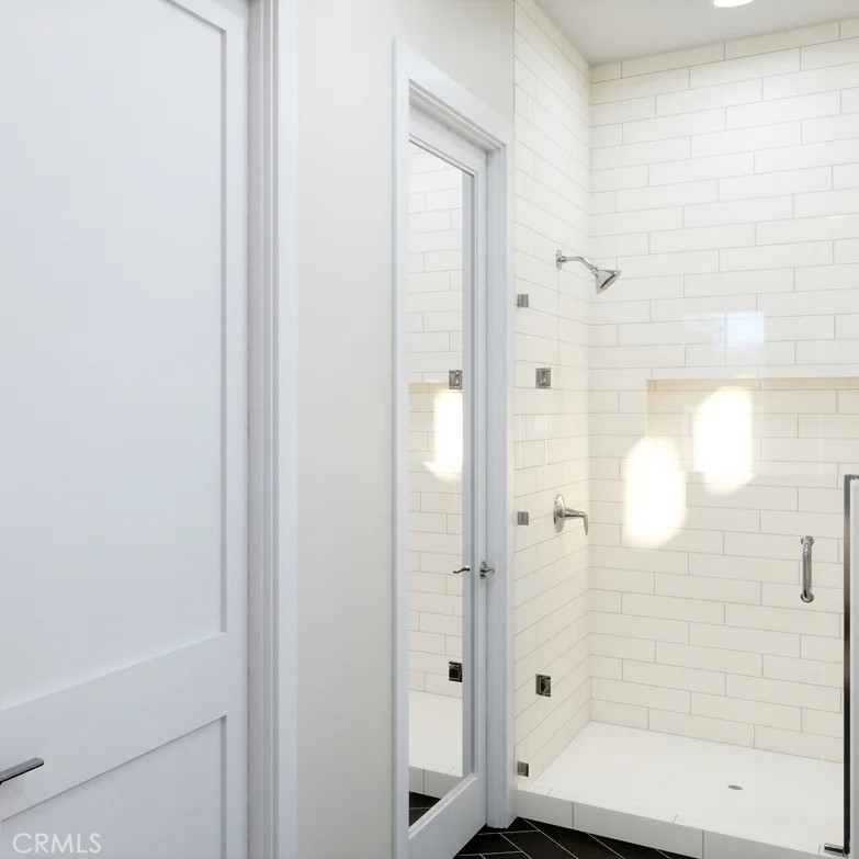 1397 Gavilan Ridge Rancho Mission Viejo, CA 92694 - Photo 12 of 22 a bathroom with a bathtub