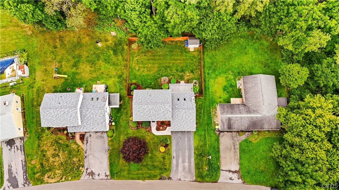 7 Bromwich Road New Hartford, NY 13413 - Photo 8 of 48 Gallery Image 8