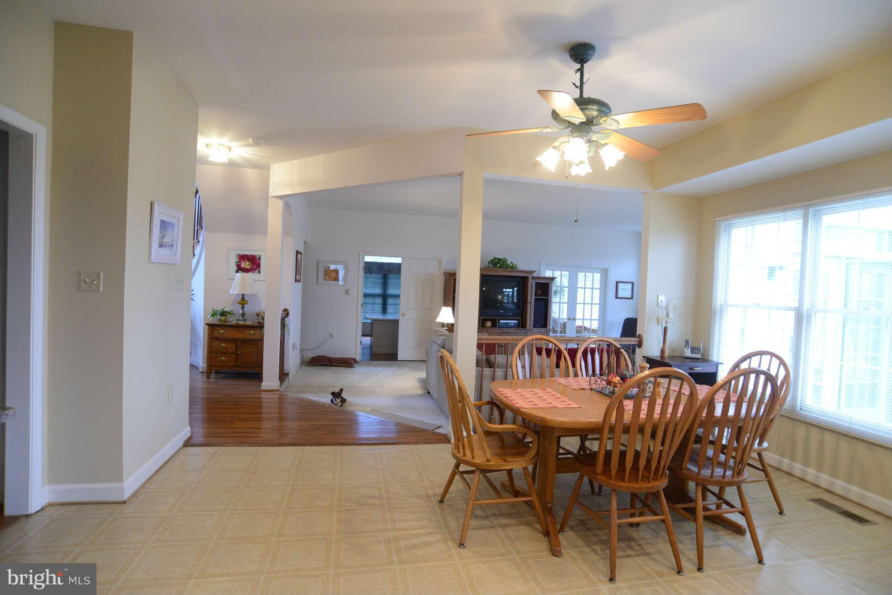 20009 Hickman Way Poolesville, MD 20837 - Photo 7 of 30 Interior (General)