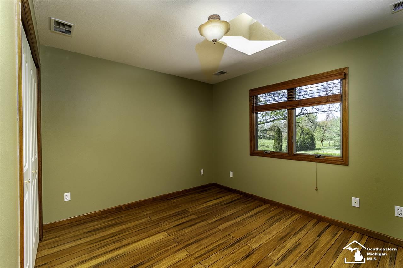76 West Sub Station Road Temperance, MI 48182 - Photo 37 of 69