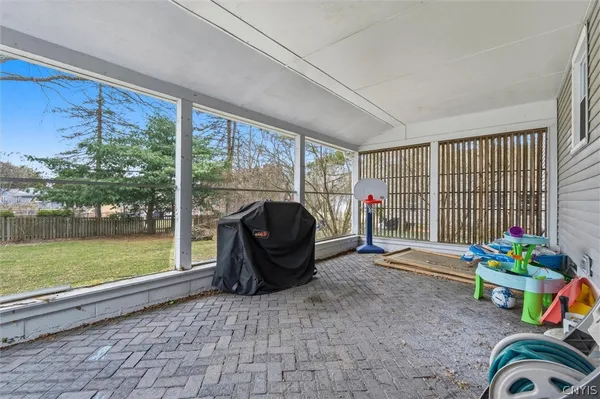 $329,900 | 105 Vanida Lane, Manlius, NY 13066