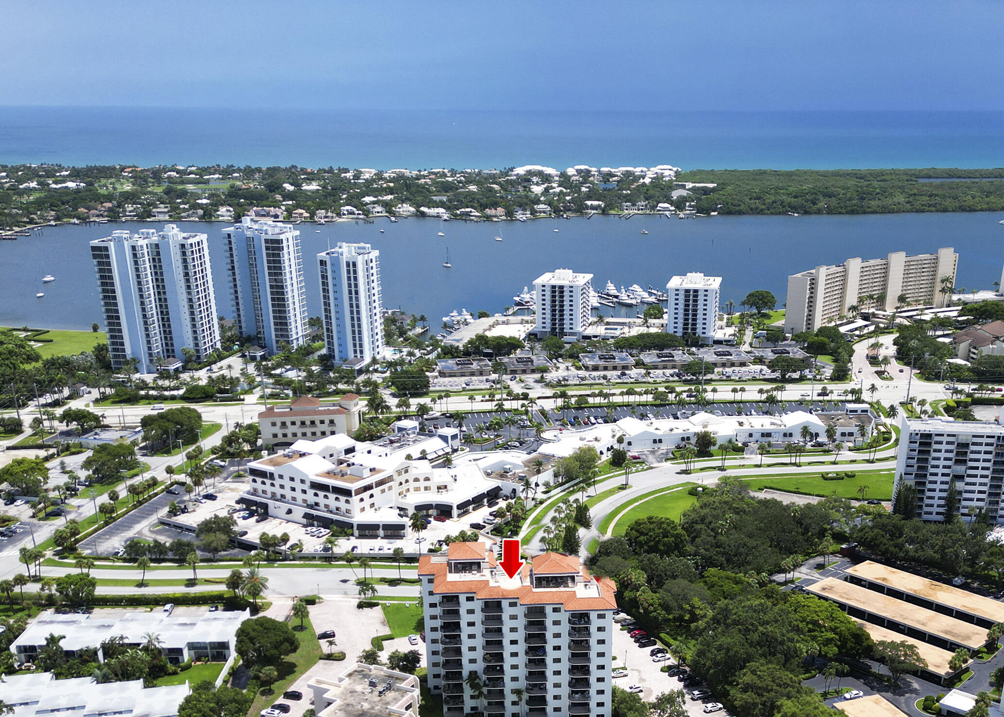 370 Golfview Road, Unit 104 North Palm Beach, FL 33408 - Photo 3 of 28 370 Golfview