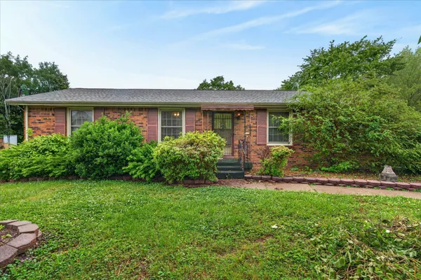 $1,595 | 1886 Old Trenton Road, Clarksville, TN 37040