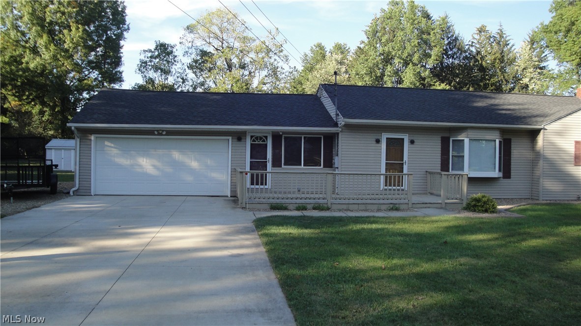 3291 Shellhart Road Norton, OH 44203 - Photo 2 of 16 Gallery Image 2
