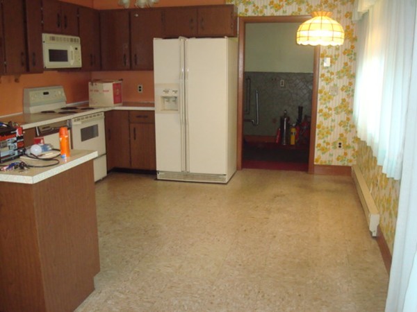 189 Rock Island Road Quincy, MA 02169 - Photo 11 of 30 Gallery Image 11