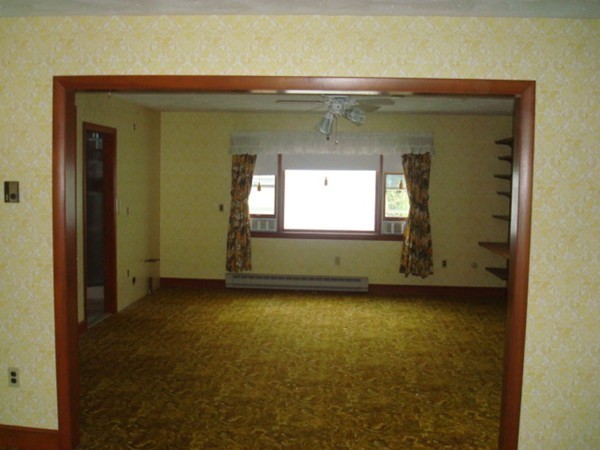 189 Rock Island Road Quincy, MA 02169 - Photo 20 of 30 Gallery Image 20
