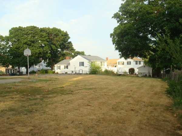 189 Rock Island Road Quincy, MA 02169 - Photo 9 of 30 Gallery Image 9