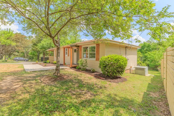 $279,900 | 612 West Garden Farm Road, Rossville, GA 30741