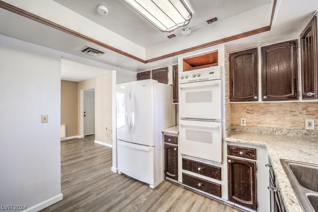 3080 Westwind Road Las Vegas, NV 89146 - Photo 12 of 53 Gallery Image 12