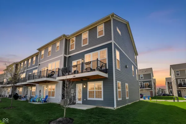 $410,000 | 6956 Sunstone Place, Carmel, IN 46033