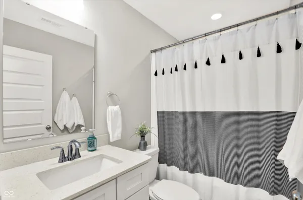 $410,000 | 6956 Sunstone Place, Carmel, IN 46033