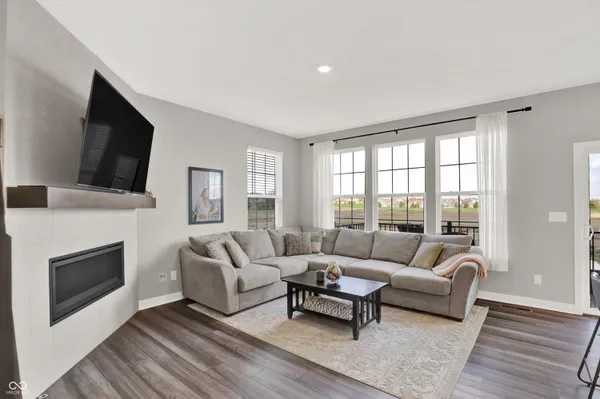 $410,000 | 6956 Sunstone Place, Carmel, IN 46033