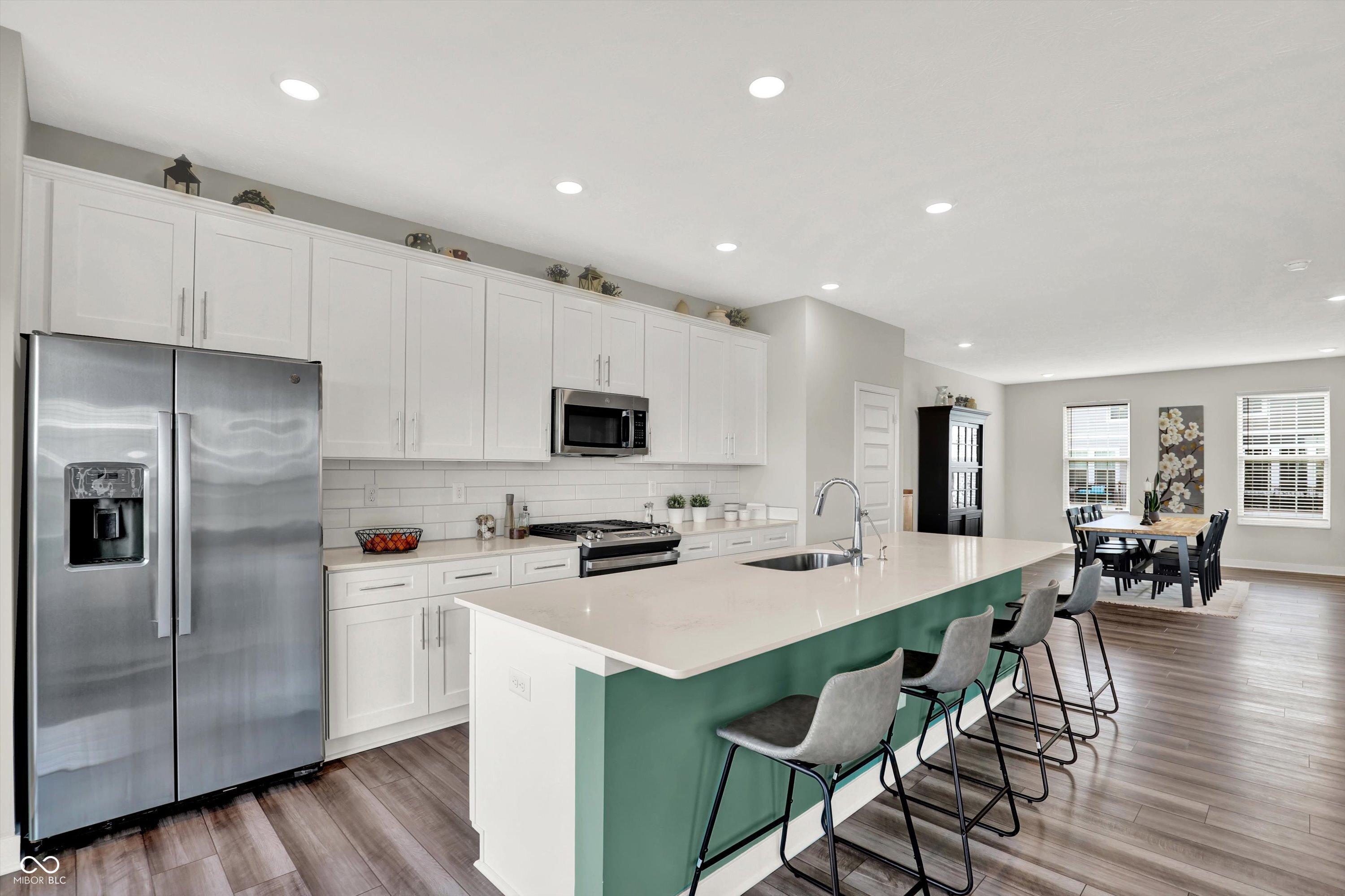 6956 Sunstone Place Carmel, IN 46033 - Photo 8 of 29