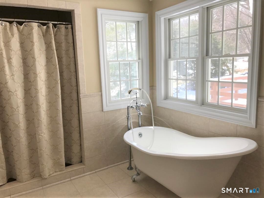 51 Continental Drive Ridgefield, CT 06877 - Photo 13 of 17