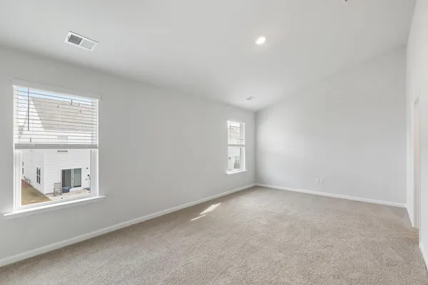 $342,880 | 333 Bluebell Way, Moncks Corner, SC 29461