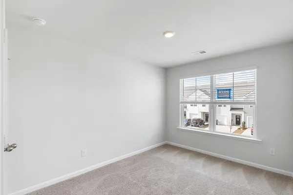 $342,880 | 333 Bluebell Way, Moncks Corner, SC 29461