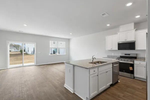 $342,880 | 333 Bluebell Way, Moncks Corner, SC 29461