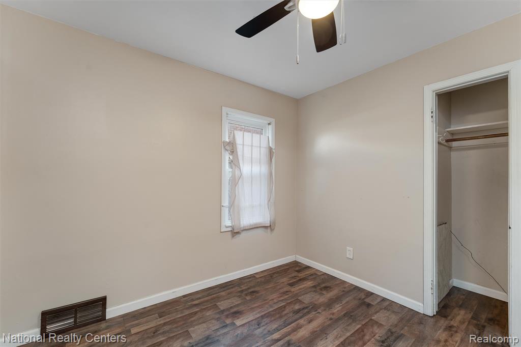 5525 Cadieux Road Detroit, MI 48224 - Photo 11 of 19