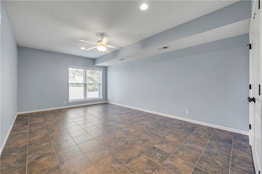 20660 Mission Road Stilwell, KS 66085 - Photo 43 of 67 Gallery Image 43