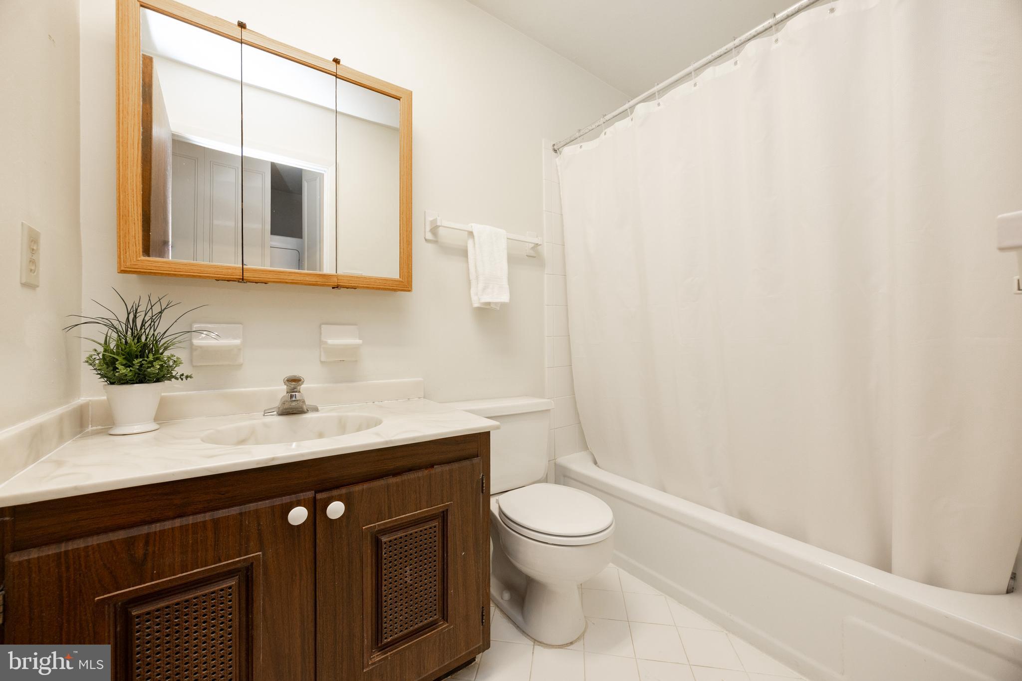 374 Old Forge Crossing, Unit 374 Devon, PA 19333 - Photo 15 of 22 Bath