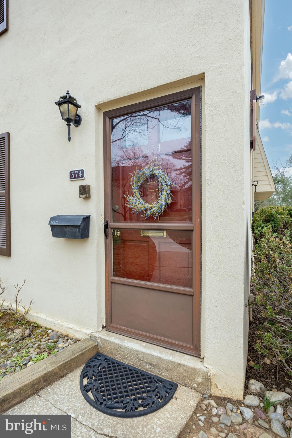 374 Old Forge Crossing, Unit 374 Devon, PA 19333 - Photo 3 of 22 Front door