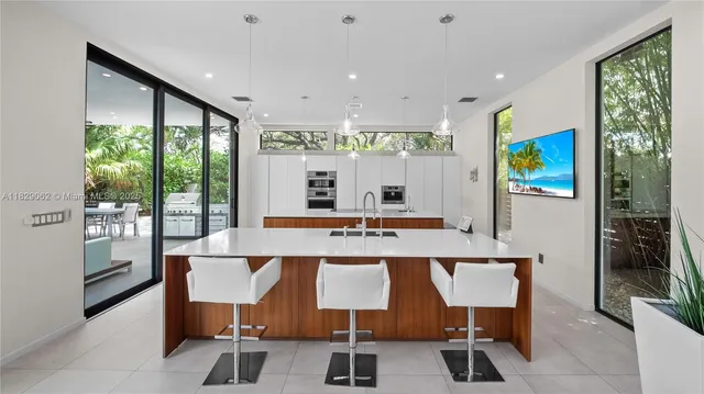 a view of walk in closet